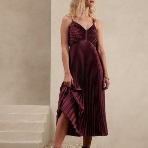 Banana Republic NWT Solaire Midi Dress in Dark Cherry - Size 2